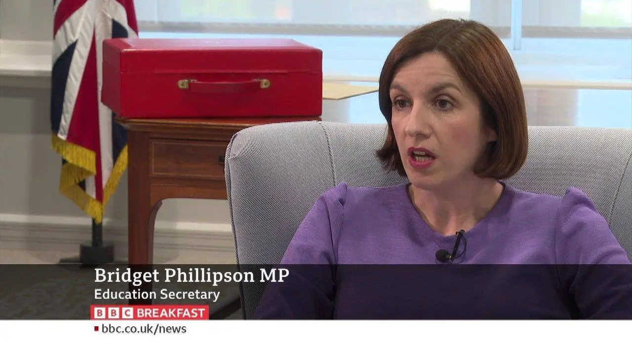 UK to Maintain Student Visa Restrictions