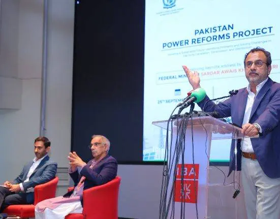 IBA Karachi Hosts Session on Pakistan Power Reforms
