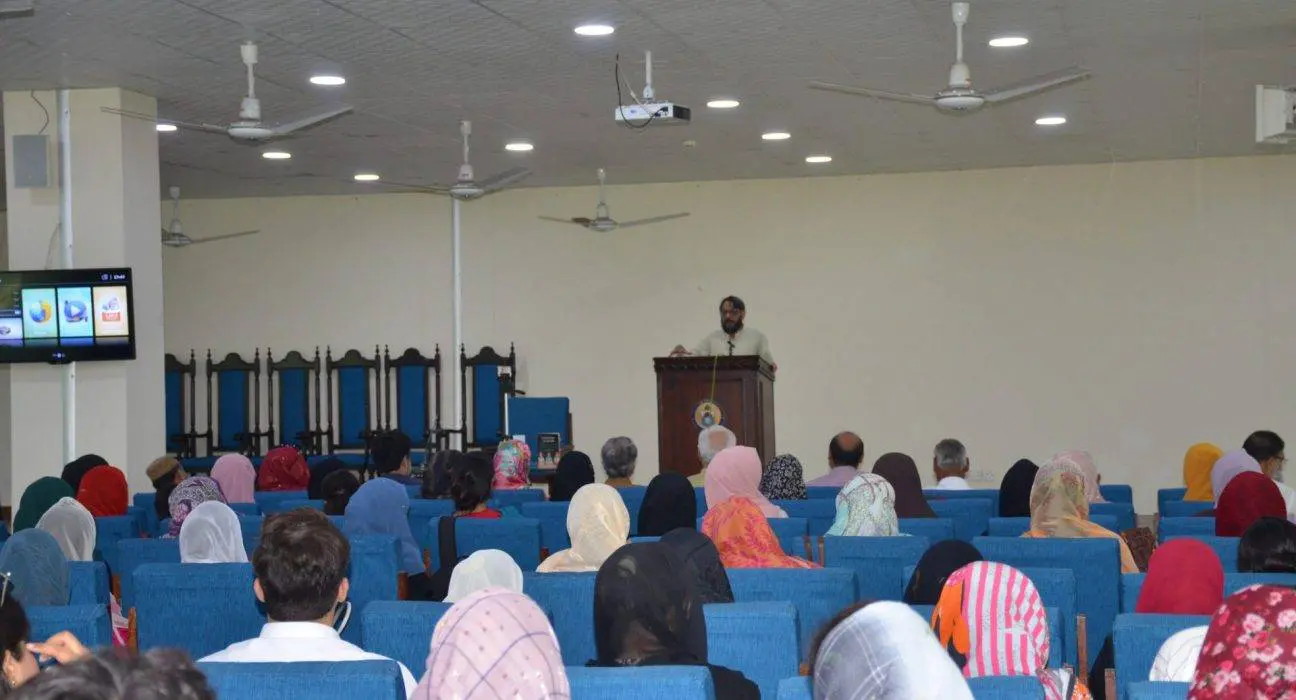PU Library Book Club Hosts Book Talks on Persian Poetry