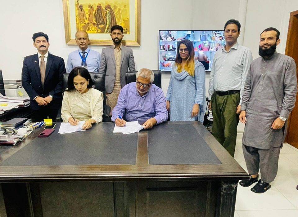 PU and PP&PS Sign MoU