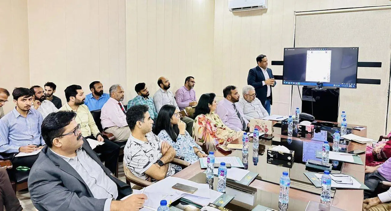 Punjab to Transform Commerce Colleges into IT Institutions