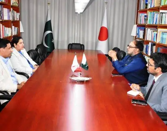 Dr Lubna calls on Pakistani Ambassador in Japan