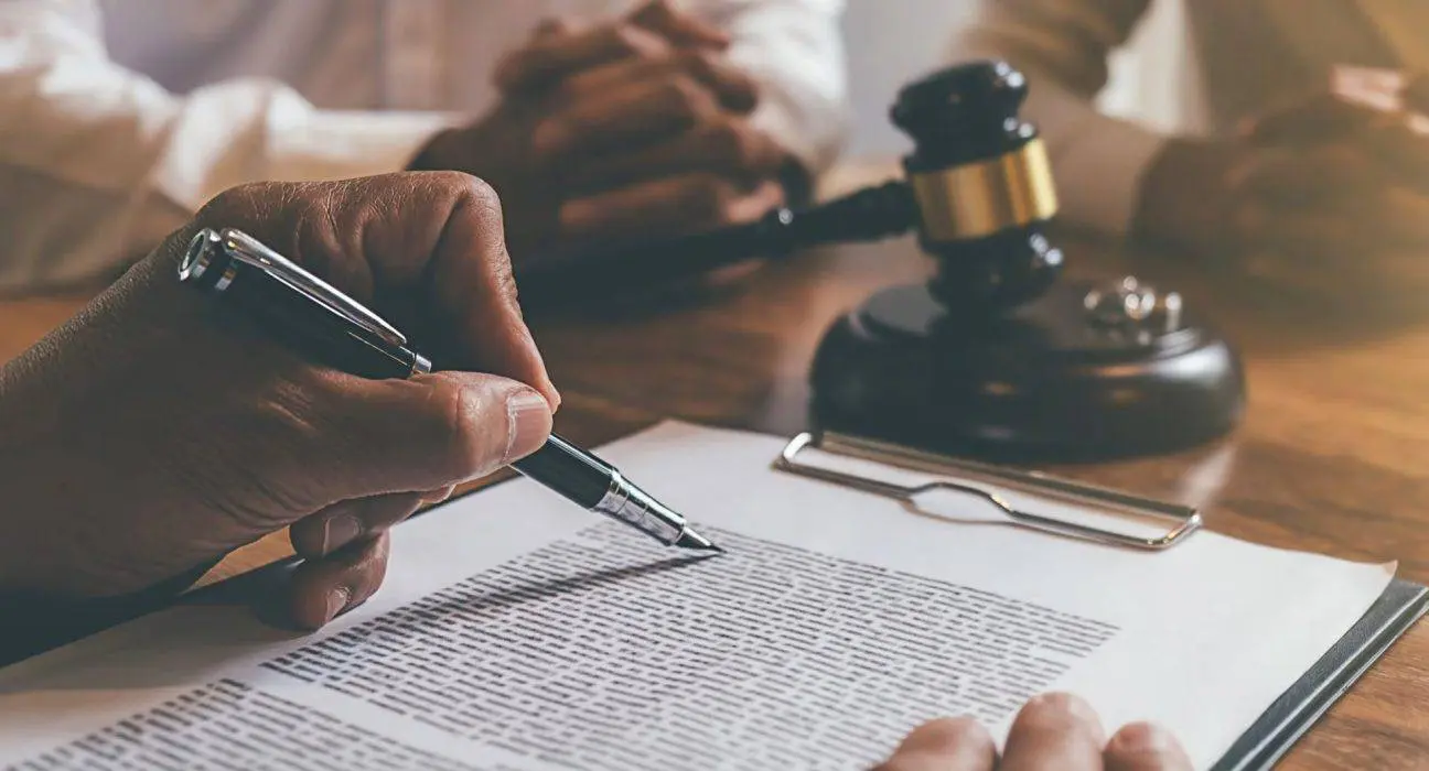 Fully Funded Scholarships for Law Students in UK