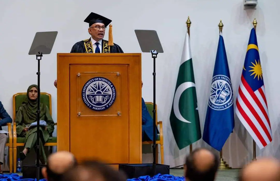 Honorary Doctorate on Malaysian PM