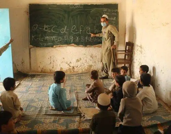 Hundreds of Pakistani Teachers to Receive Overseas Training