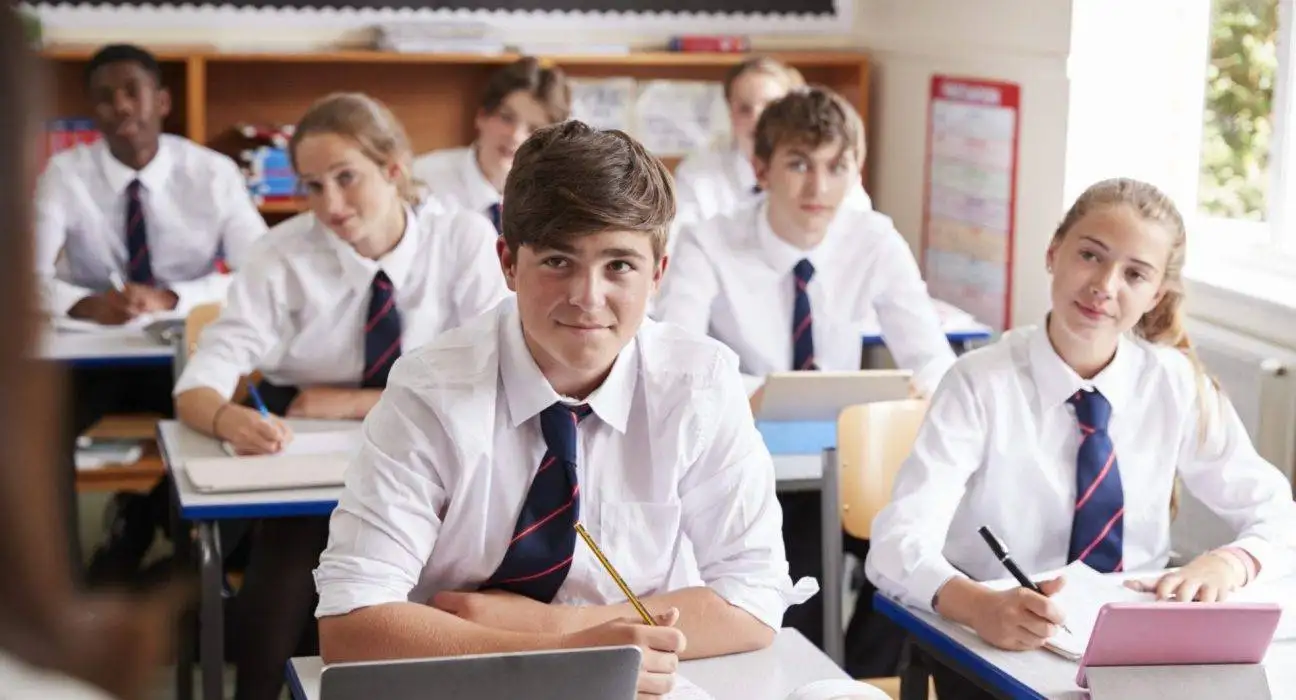 Top 10 IT Schools in the UK