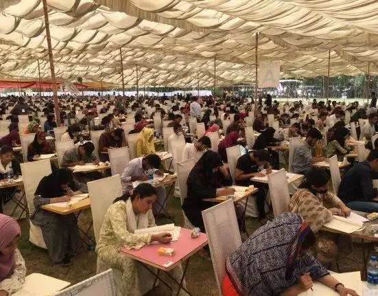 Over 56% of Candidates Fail MBBS Admission Test in Sindh