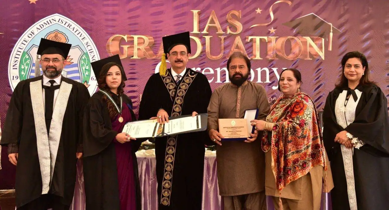 PU IAS Organizes 10th Graduation Ceremony