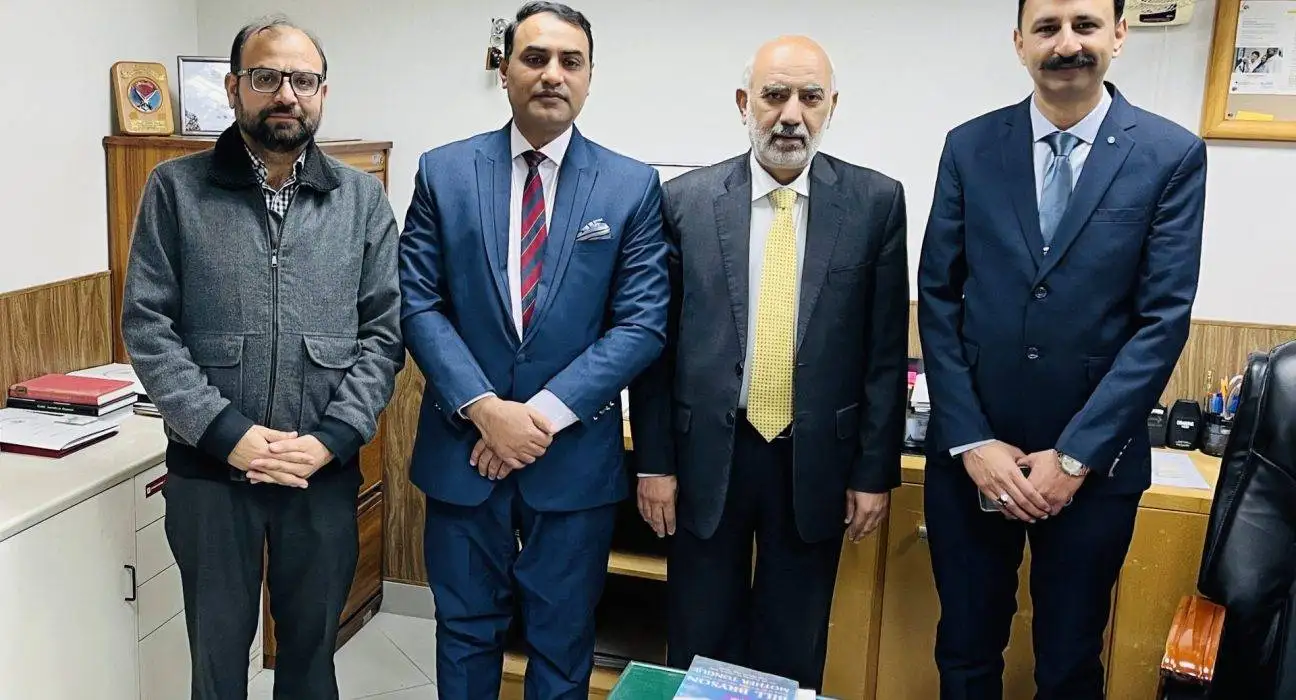 Unveiling Journalists’ Resilience in COVID-19