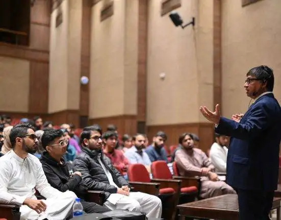 IBA Hosts Insightful Lectures on Islamic Finance