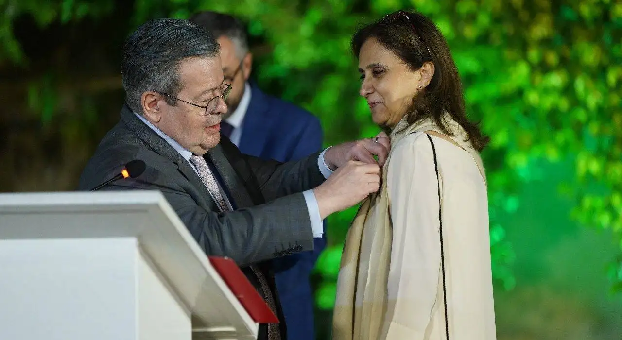 France Honours LUMS Professor