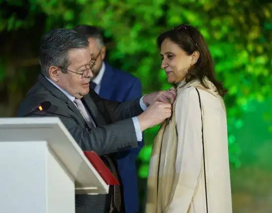 France Honours LUMS Professor