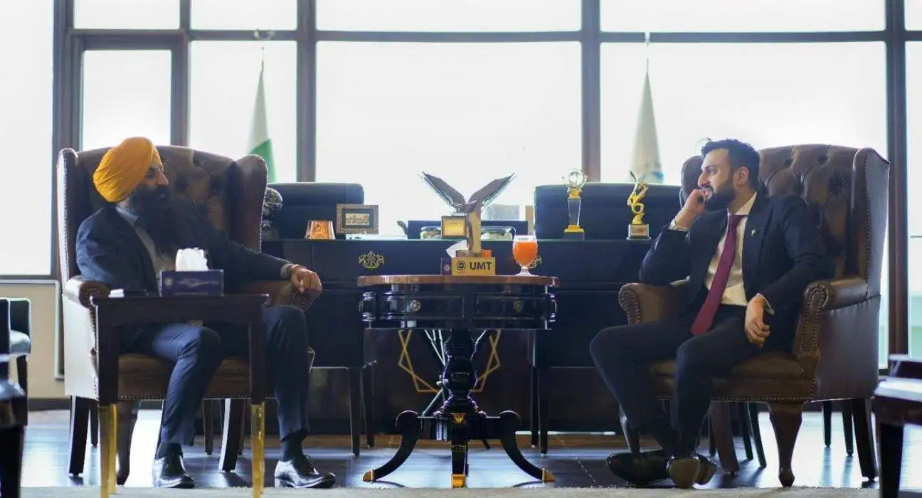 UMT to Launch Shri Guru Nanak Scholarships