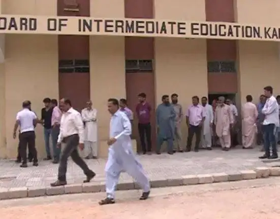 BIEK Warns Students of Fake Websites