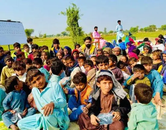 Chinese Enterprises Donate School in DG Khan