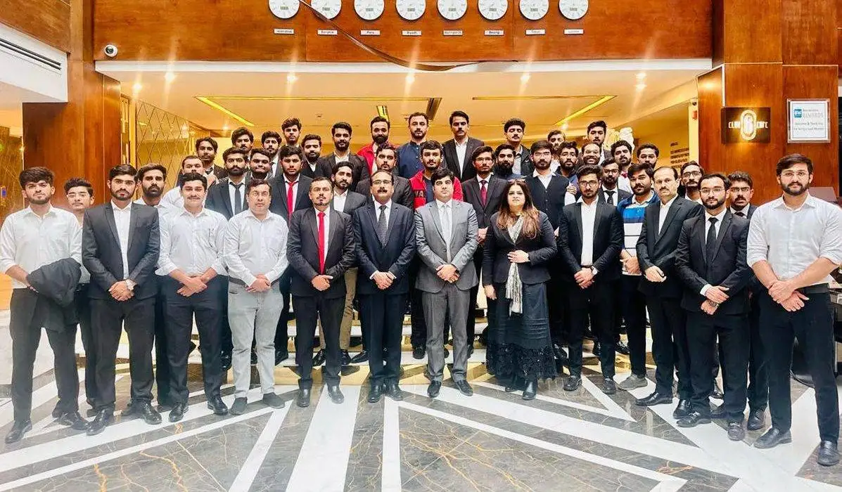 GCUF Law Students Visit Parliament