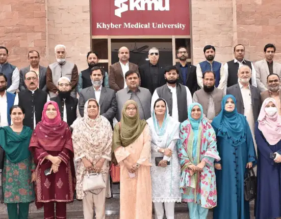 HEC Updates Chemistry Curriculum