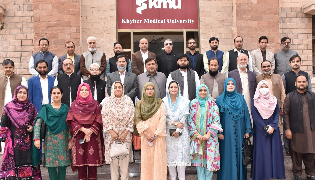 HEC Updates Chemistry Curriculum