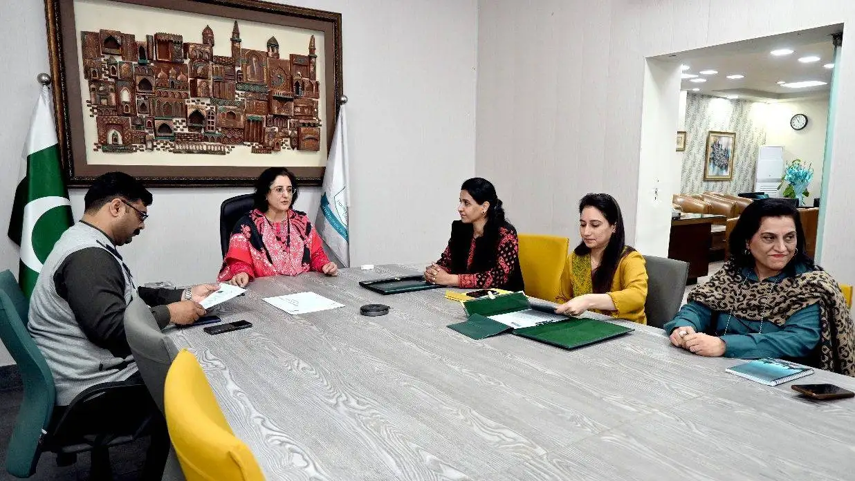 UHE Lahore and Rekhi Foundation