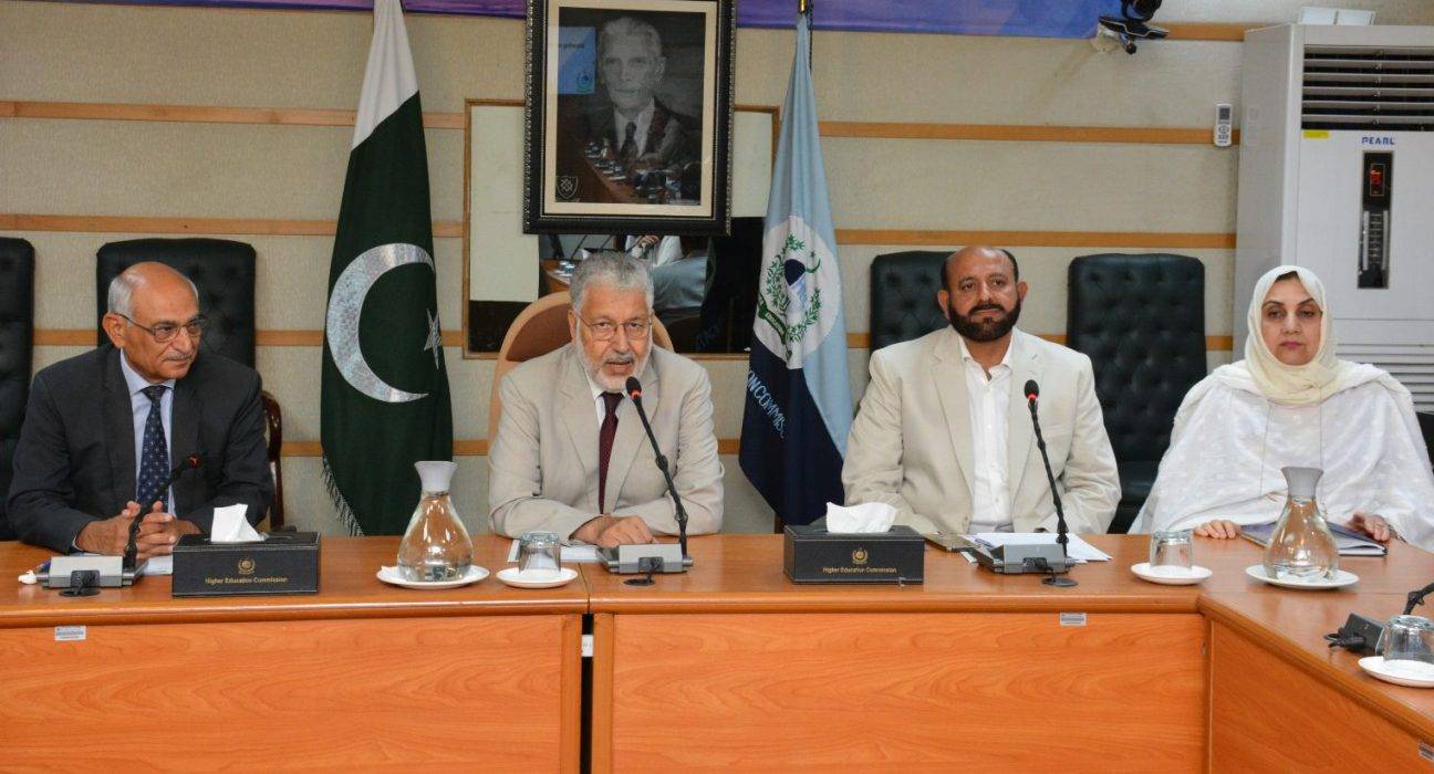 FAPUASA Meets HEC Chairman to Address Higher Education Crisis