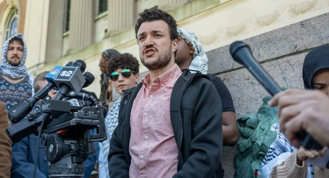 Khaled Mamhoud Writes a letter to Colombia University