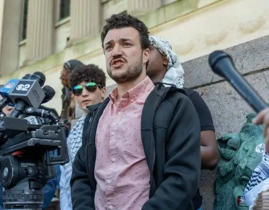 Khaled Mamhoud Writes a letter to Colombia University