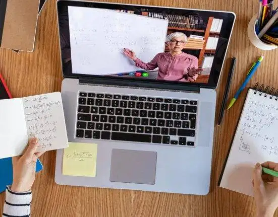 Top 12 Benefits of Online Learning