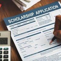 When is the Right Time to Apply for Scholarships