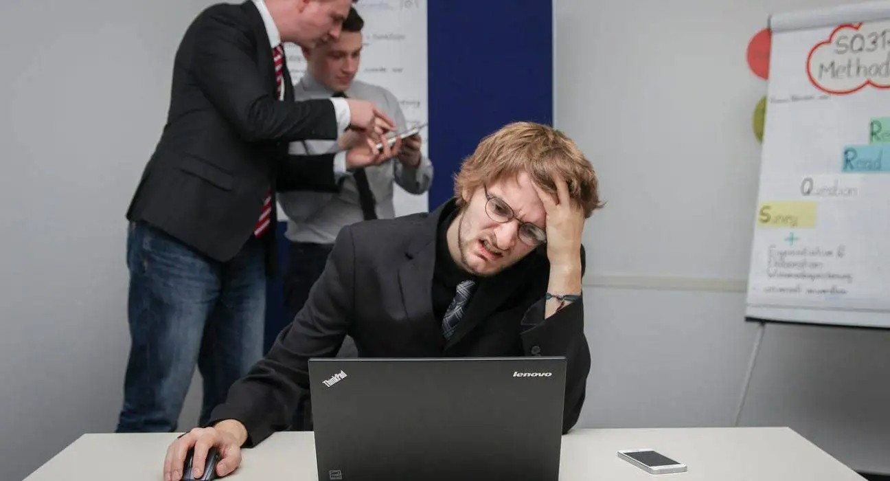 Why Experienced Programmers Fail Coding Interviews