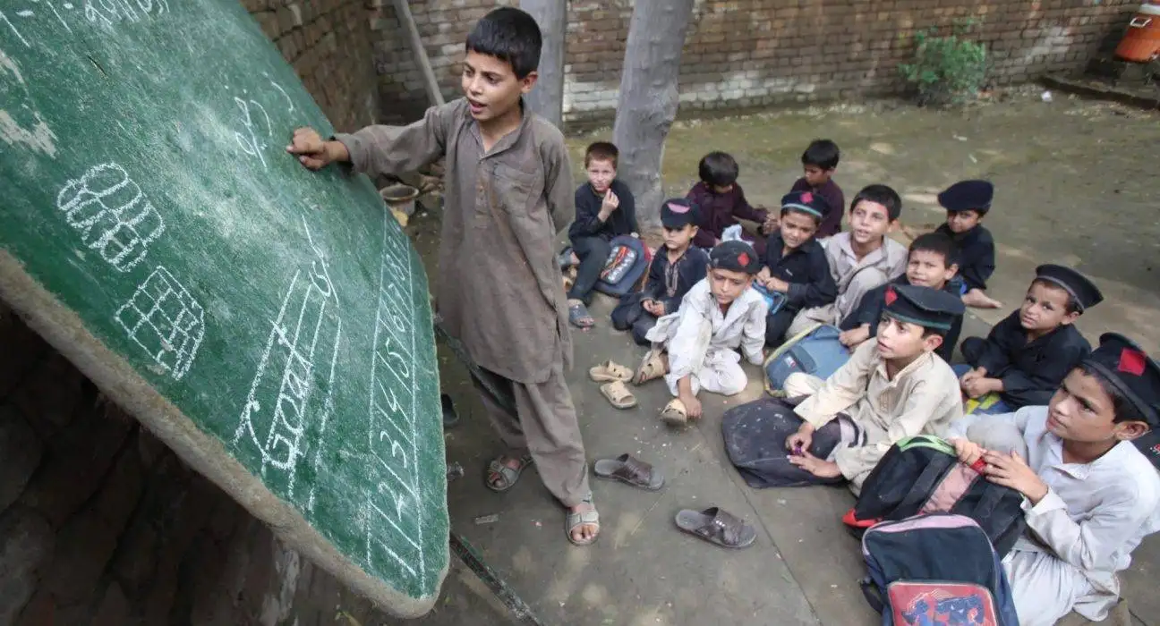 KP Schools Crippled by Infrastructure Crisis