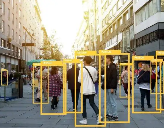 Visualising and Fixing Bias in Transformer Models 