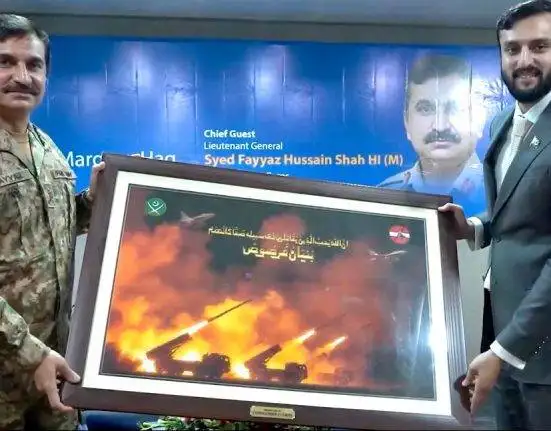 UMT Hosts Corps IV Commander