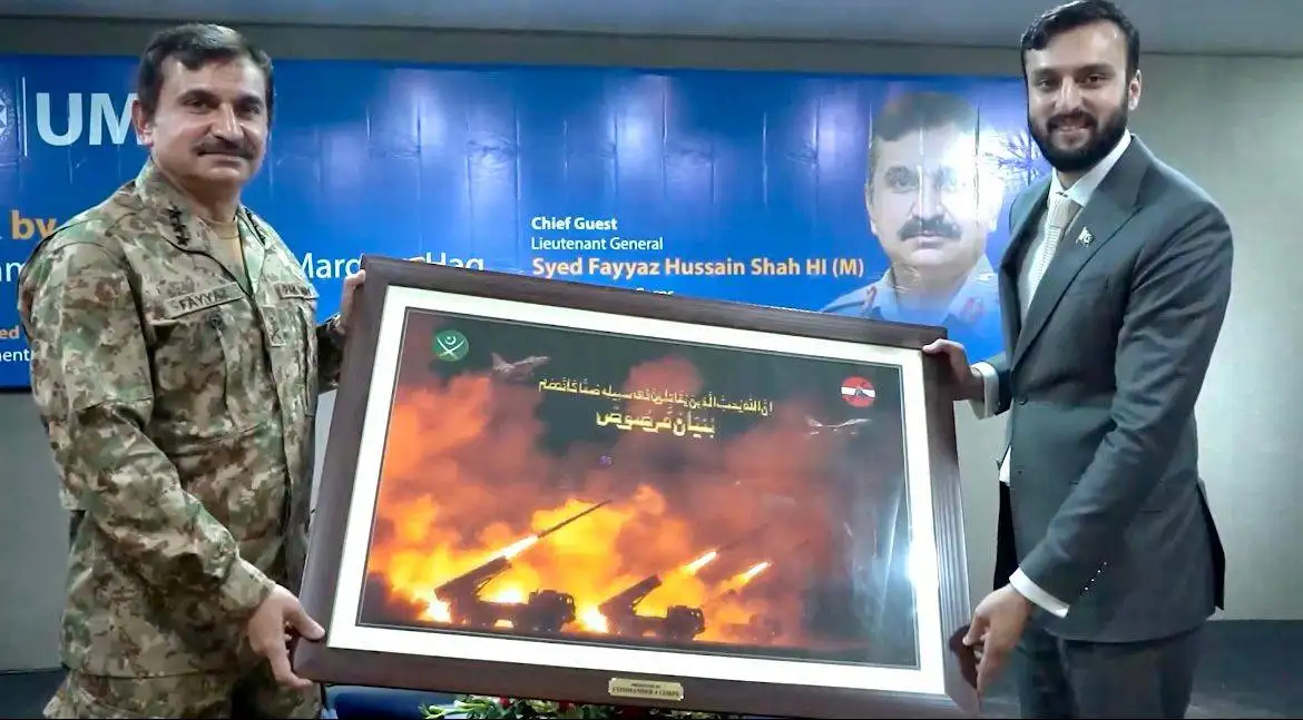 UMT Hosts Corps IV Commander