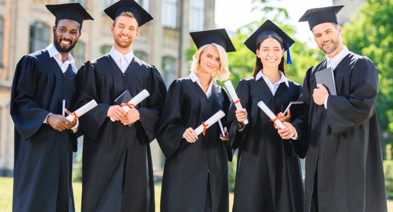 Top LLB Scholarships for International Students