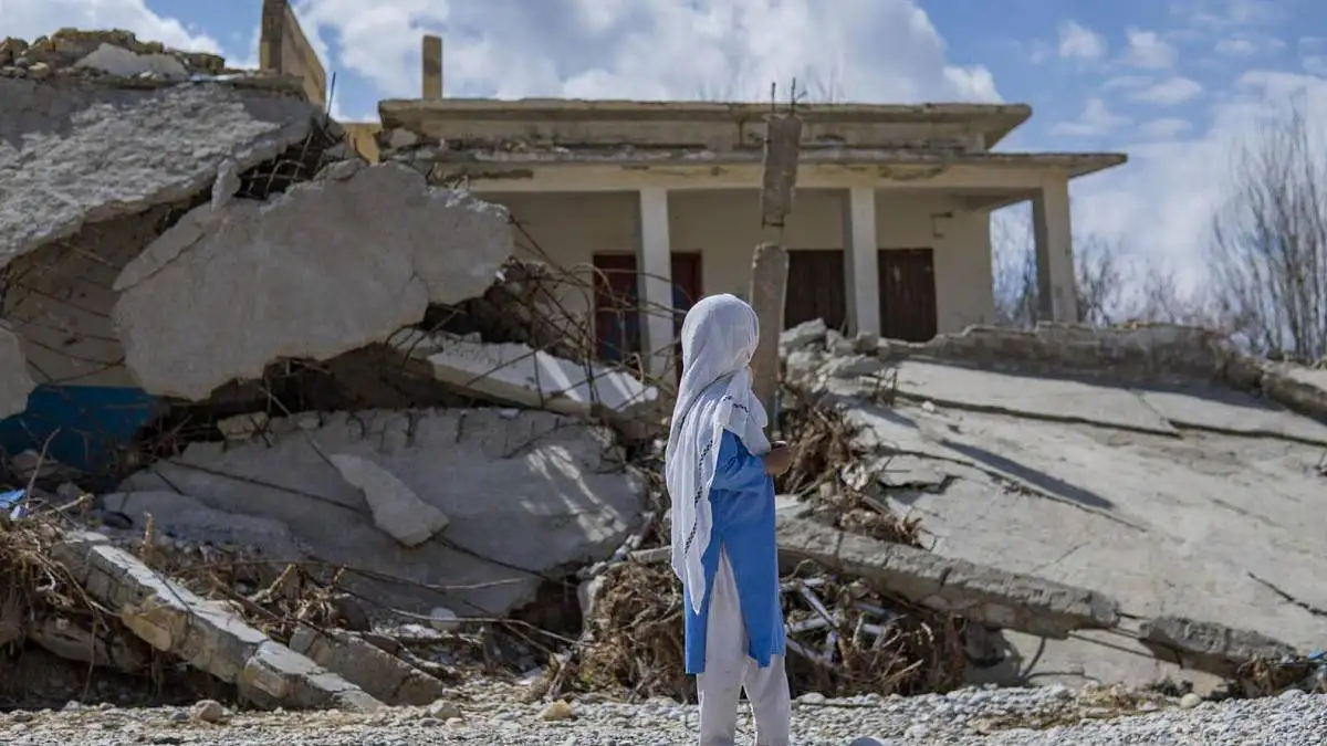 Pakistan Floods Shut Down Schools for Millions