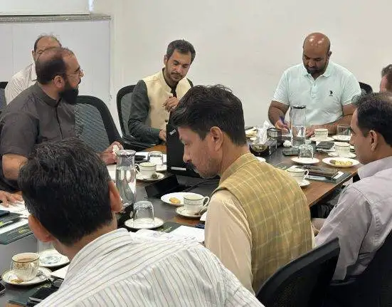 Punjab Minister Puts Underperforming Teachers on Notice