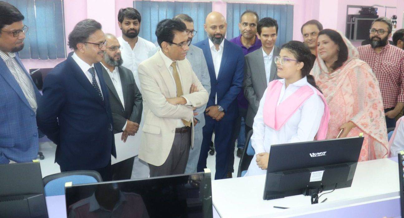 136 Tech Labs Transform Public Education in Islamabad