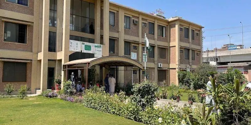 Armed Showdown Forces KP Education Dept Lockdown