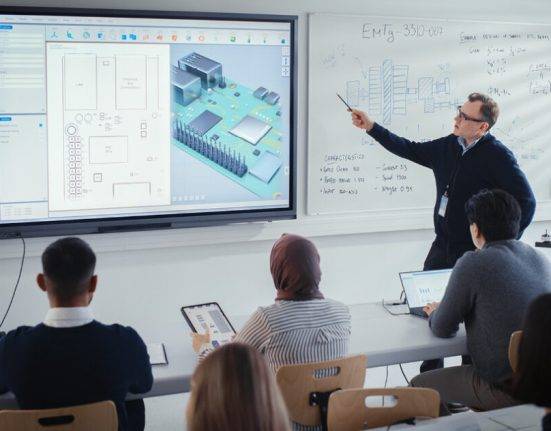 Benefits of a STEM Masters Degree in 2025