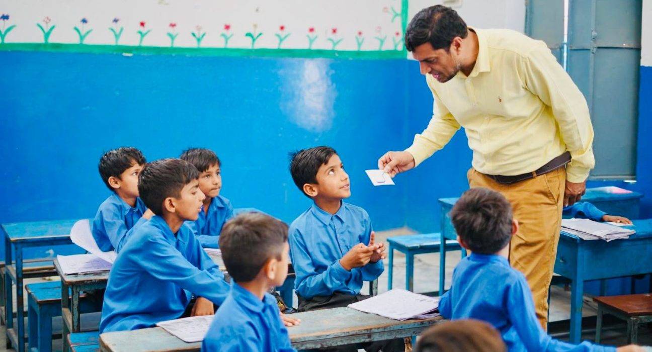 KP Introduces Mandatory Licensing for Teachers