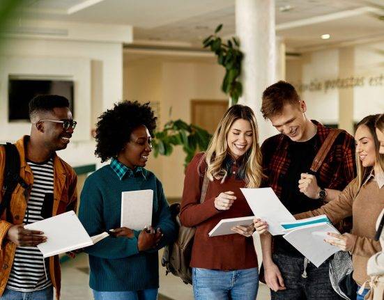 Best American Scholarships for International Students