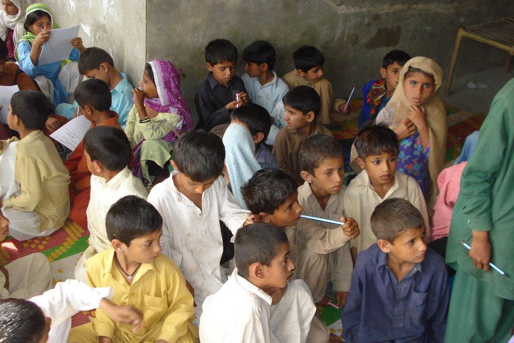 PEF Orders Closure of Schools on Small Plots