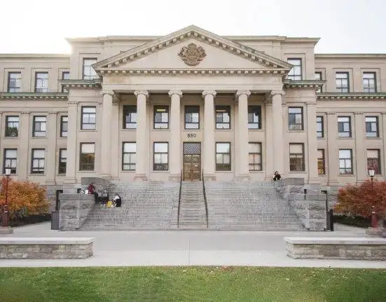 Scholarships at the University of Ottawa