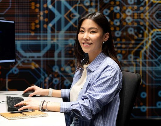 Benefits of Pursuing an IT Degree in 2026