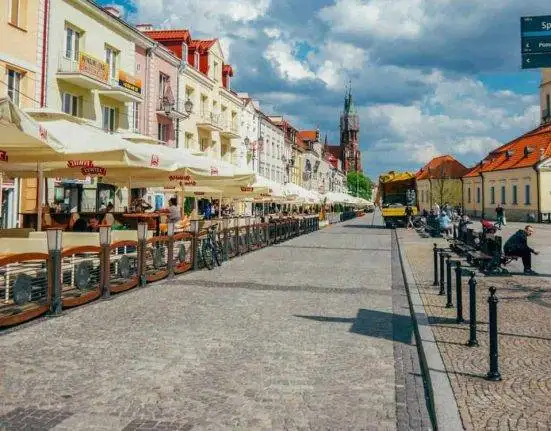 Best Countries to Get Jobs After Graduation