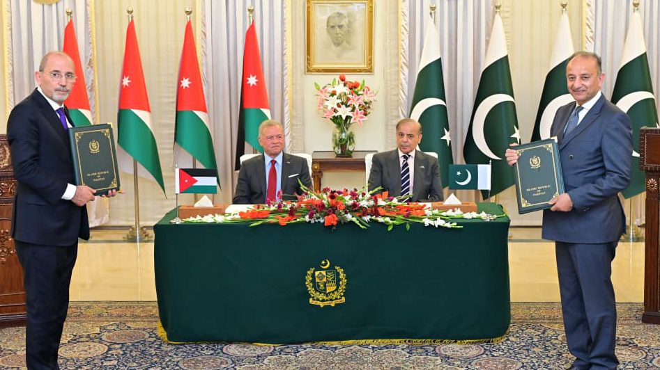 Education Takes Center Stage in Pakistan-Jordan MoUs