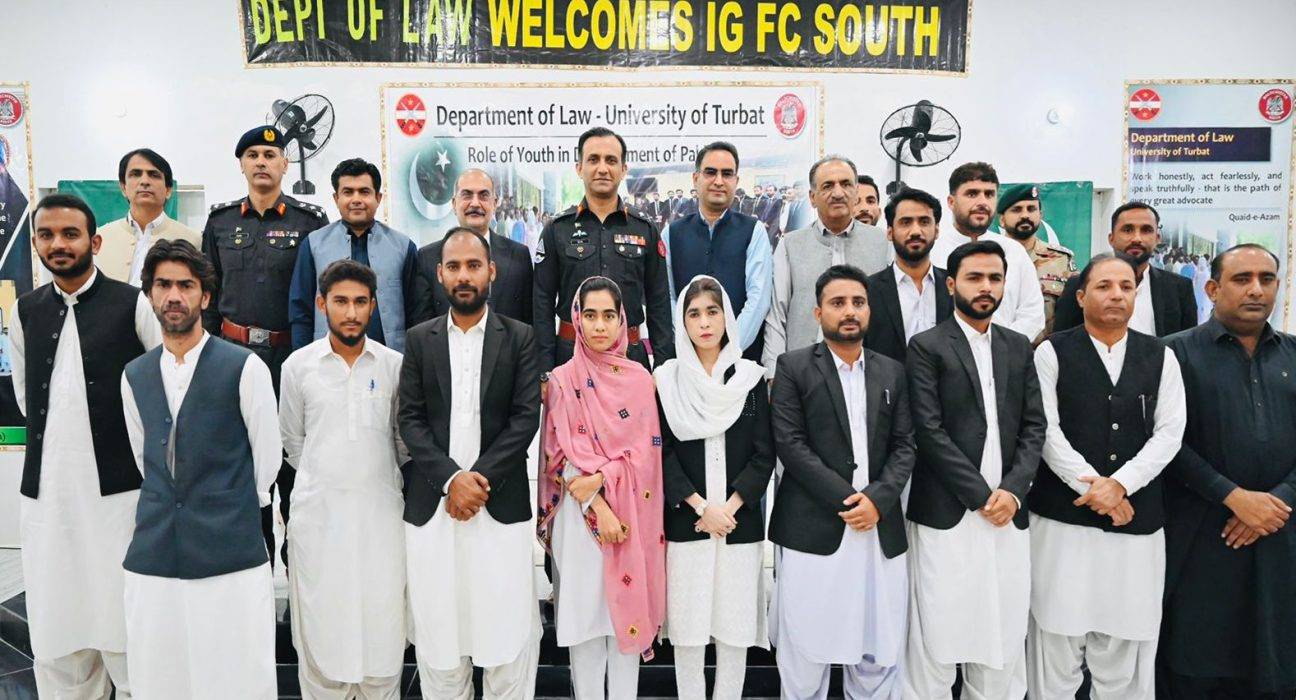 FC Chief Celebrates Turbat Youth with Scholarship Fund
