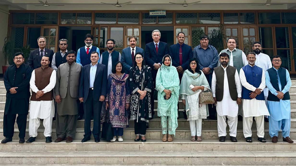 HEC Revamps Business Programs to Shape Future Leaders