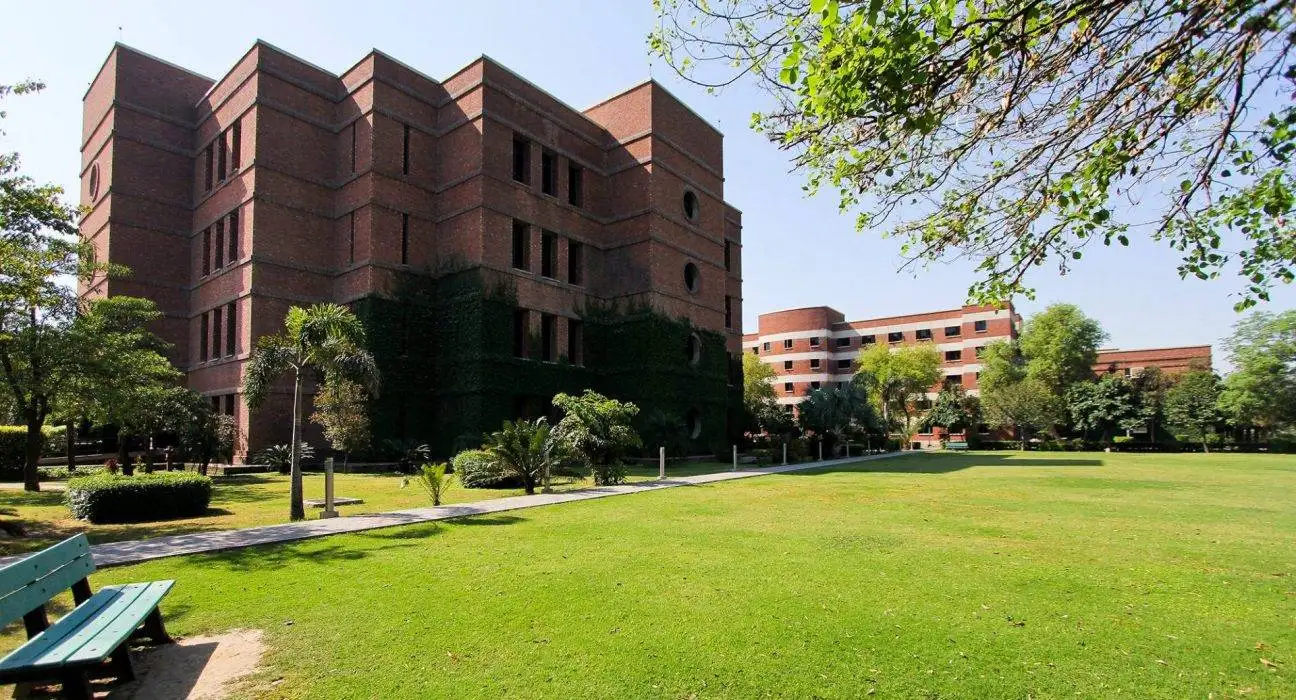 LUMS to Host Conference on Green Productivity