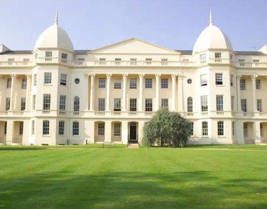 Top MBA Schools in the UK for International Students